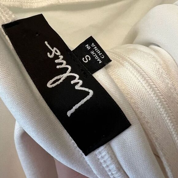 LULUS SIZE SMALL WHITE KEEP EM COMING BACKLESS SKATER DRESS New Mark On Dress - Picture 8 of 11